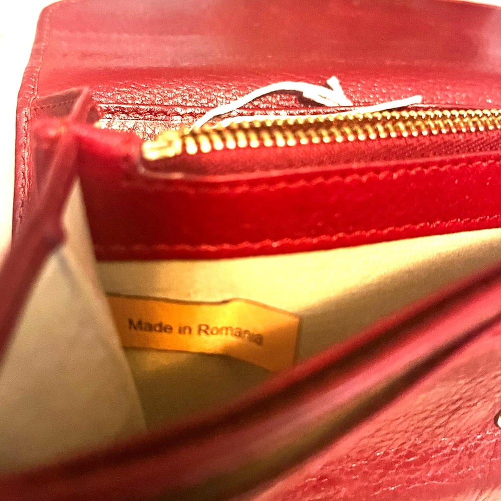 Chloe Lily Long Wallet Red - Picture 5 of 6